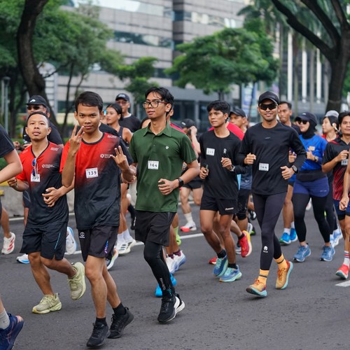 Race photo from FIRST SUNDAY RUN