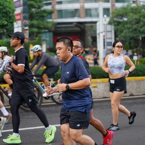 Race photo from FIRST SUNDAY RUN