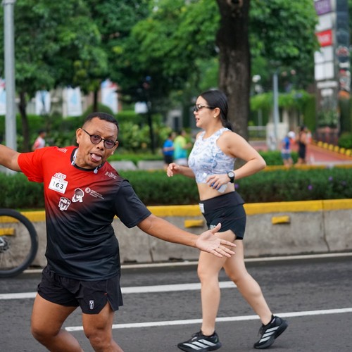 Race photo from FIRST SUNDAY RUN