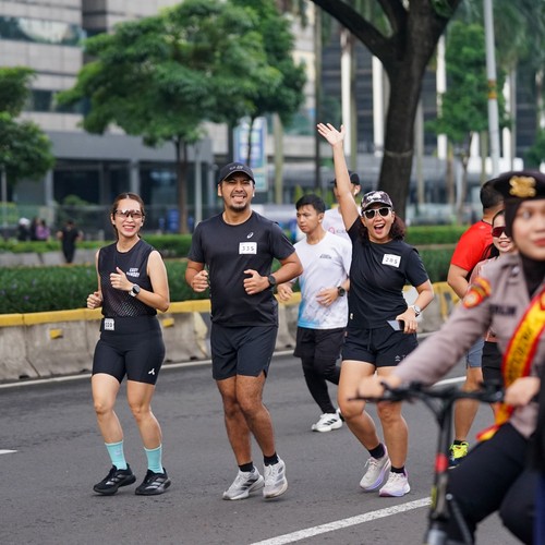 Race photo from FIRST SUNDAY RUN
