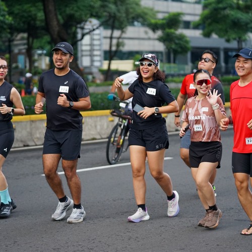 Race photo from FIRST SUNDAY RUN