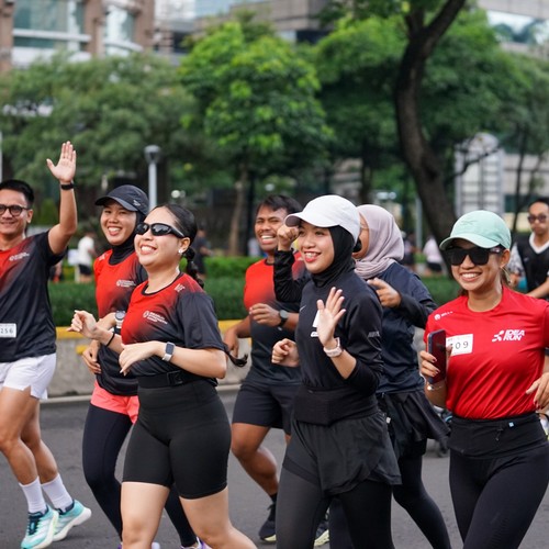Race photo from FIRST SUNDAY RUN