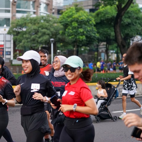 Race photo from FIRST SUNDAY RUN