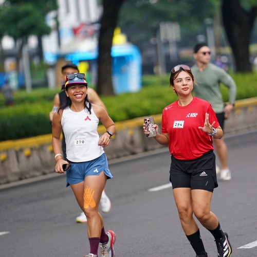 Race photo from FIRST SUNDAY RUN