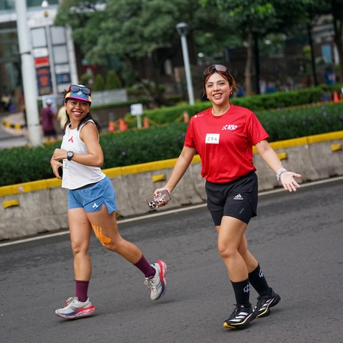 Race photo from FIRST SUNDAY RUN