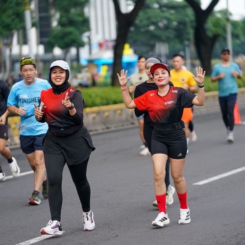 Race photo from FIRST SUNDAY RUN
