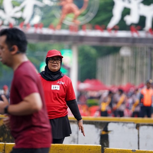 Race photo from FIRST SUNDAY RUN