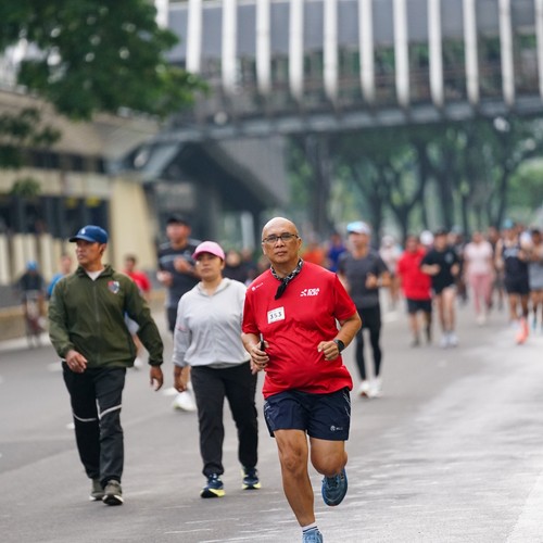 Race photo from FIRST SUNDAY RUN