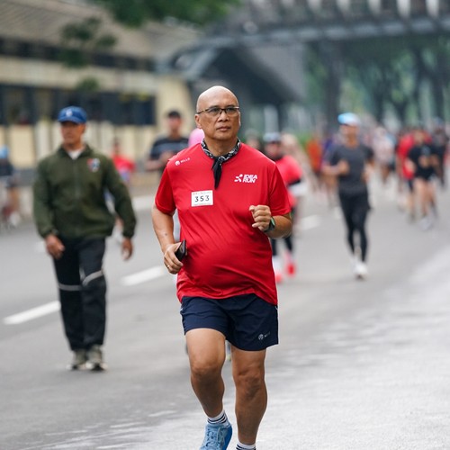 Race photo from FIRST SUNDAY RUN