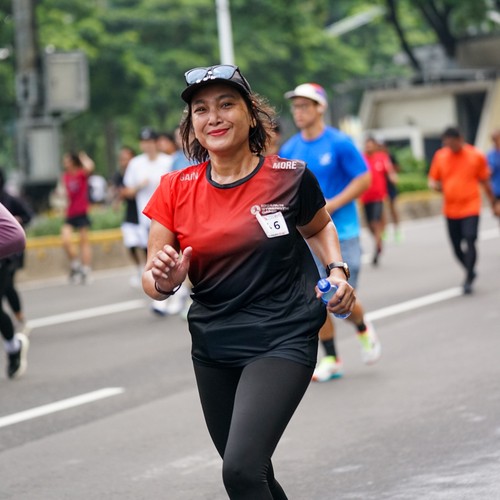 Race photo from FIRST SUNDAY RUN