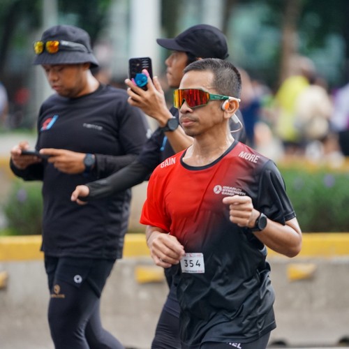 Race photo from FIRST SUNDAY RUN