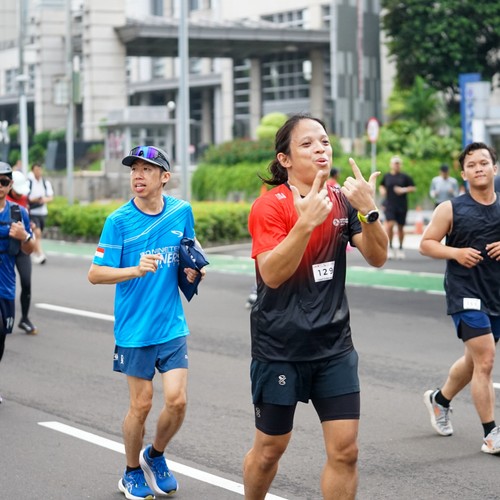Race photo from FIRST SUNDAY RUN