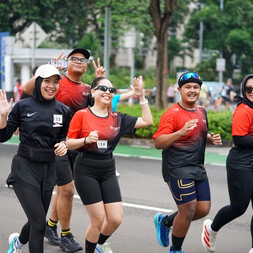 Race photo from FIRST SUNDAY RUN