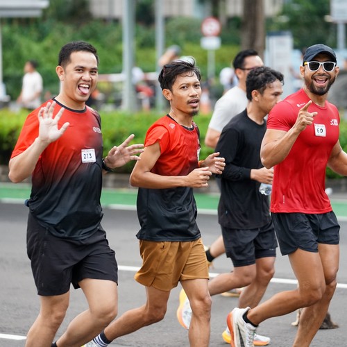 Race photo from FIRST SUNDAY RUN