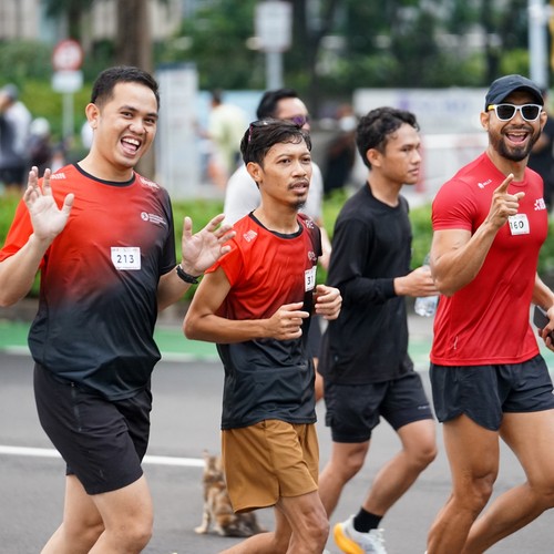 Race photo from FIRST SUNDAY RUN