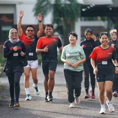 Race photo from FIRST SUNDAY RUN