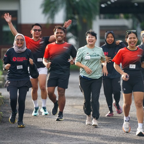 Race photo from FIRST SUNDAY RUN