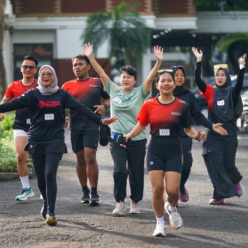 Race photo from FIRST SUNDAY RUN