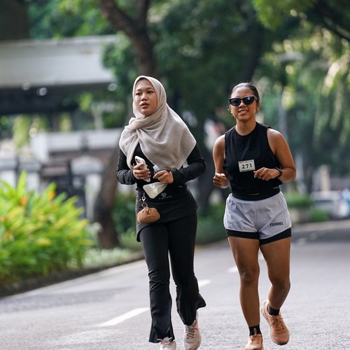 Race photo from FIRST SUNDAY RUN
