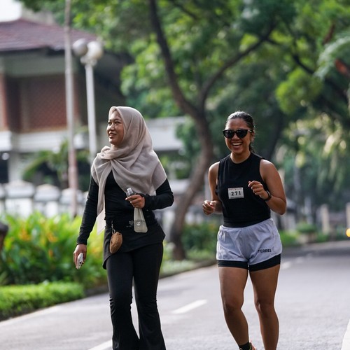 Race photo from FIRST SUNDAY RUN