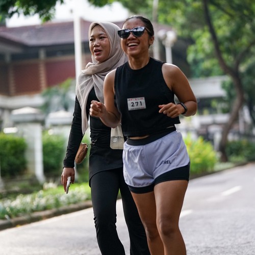 Race photo from FIRST SUNDAY RUN