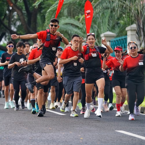 Race photo from FIRST SUNDAY RUN