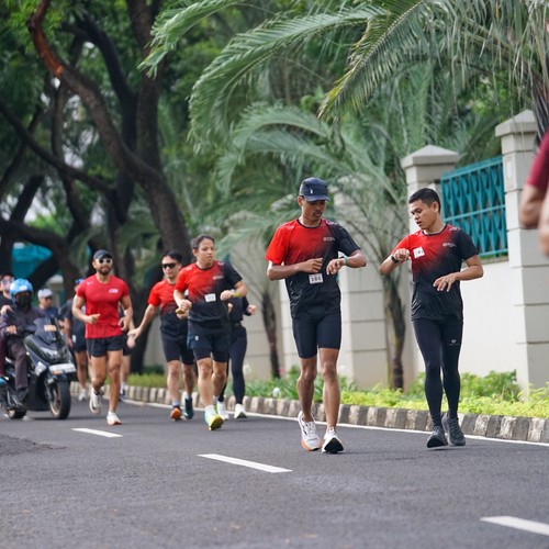 Race photo from FIRST SUNDAY RUN