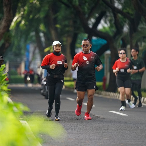 Race photo from FIRST SUNDAY RUN