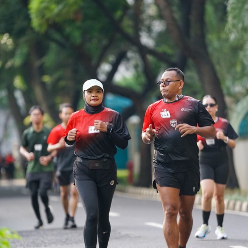 Race photo from FIRST SUNDAY RUN