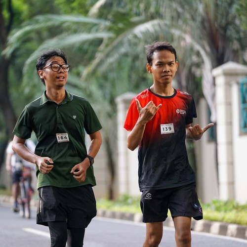 Race photo from FIRST SUNDAY RUN
