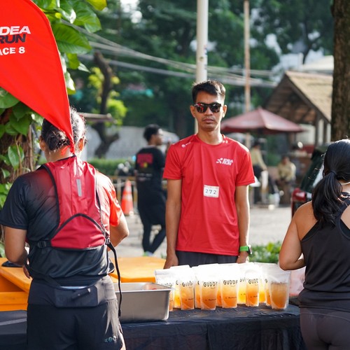 Race photo from FIRST SUNDAY RUN