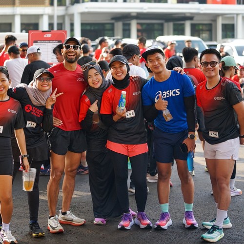 Race photo from FIRST SUNDAY RUN