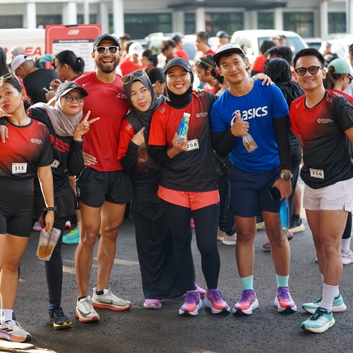 Race photo from FIRST SUNDAY RUN