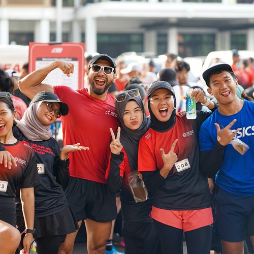 Race photo from FIRST SUNDAY RUN