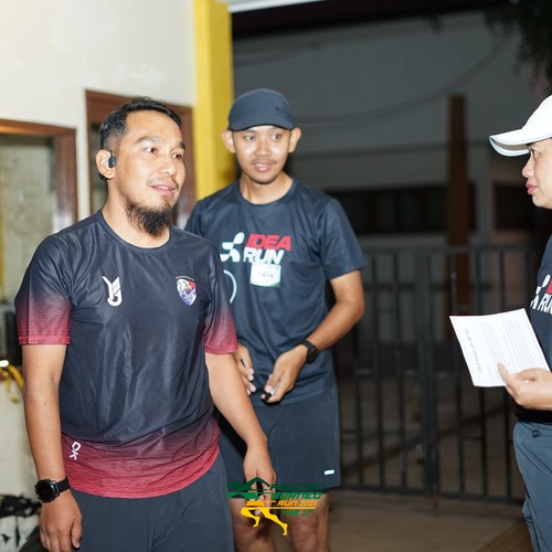 Race photo from VIBES AND STRENGTH CAMP ABR 2025