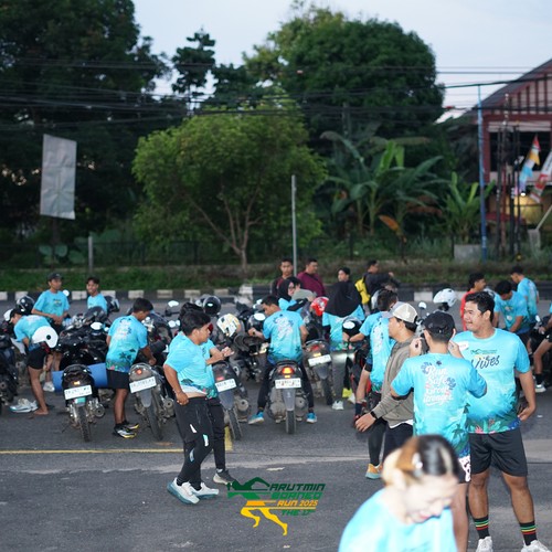 Race photo from VIBES AND STRENGTH CAMP ABR 2025