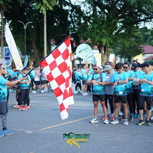 Race photo from VIBES AND STRENGTH CAMP ABR 2025