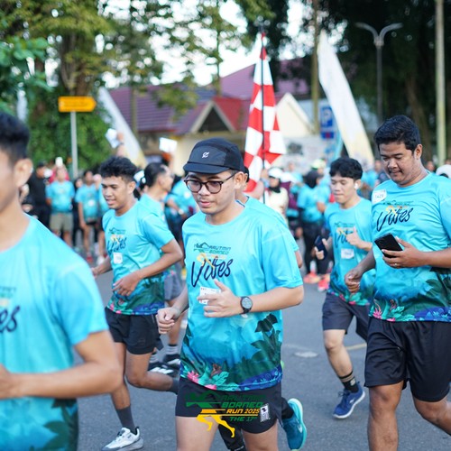 Race photo from VIBES AND STRENGTH CAMP ABR 2025