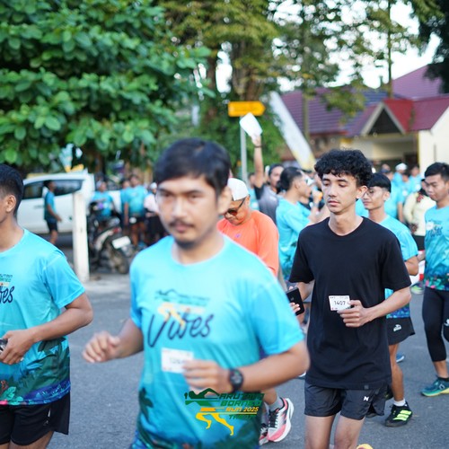 Race photo from VIBES AND STRENGTH CAMP ABR 2025
