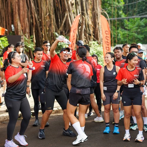 Race photo from FIRST SUNDAY RUN