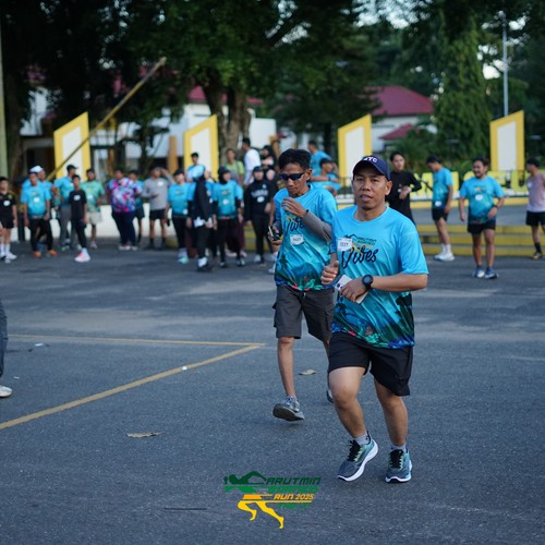 Race photo from VIBES AND STRENGTH CAMP ABR 2025