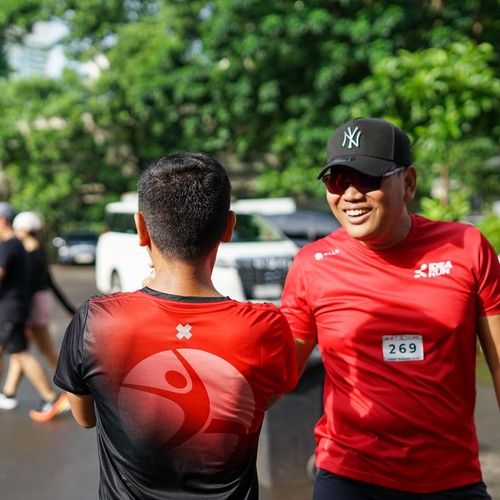 Race photo from FIRST SUNDAY RUN