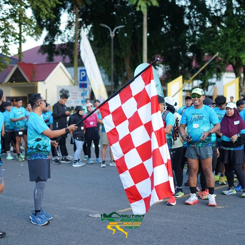 Race photo from VIBES AND STRENGTH CAMP ABR 2025