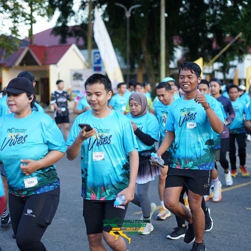 Race photo from VIBES AND STRENGTH CAMP ABR 2025