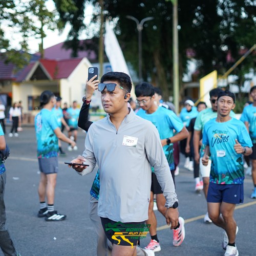 Race photo from VIBES AND STRENGTH CAMP ABR 2025