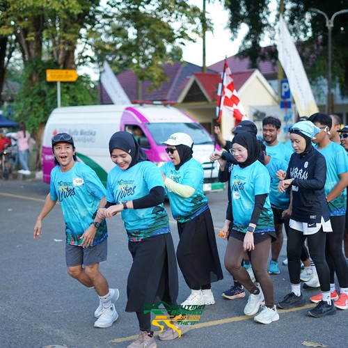 Race photo from VIBES AND STRENGTH CAMP ABR 2025