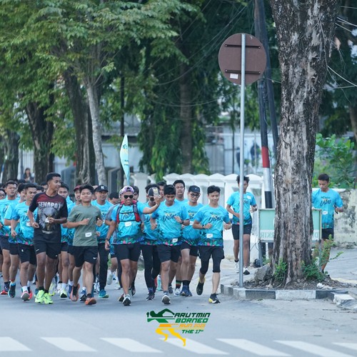 Race photo from VIBES AND STRENGTH CAMP ABR 2025
