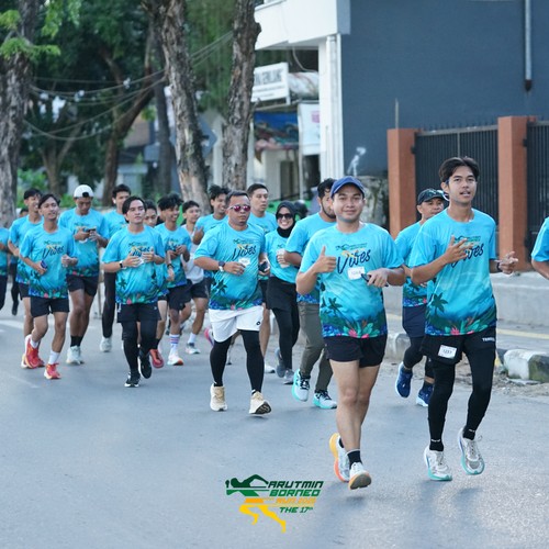 Race photo from VIBES AND STRENGTH CAMP ABR 2025