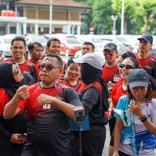 Race photo from FIRST SUNDAY RUN