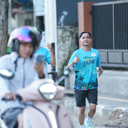 Race photo from VIBES AND STRENGTH CAMP ABR 2025